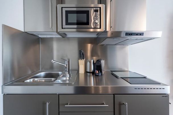 "neues möbliertes Studio an sehr zentraler Lage in Kriens" - Foto 1