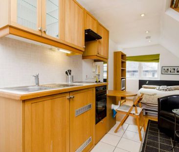 Flat 24 Finchley Road, Hampstead NW3 7AJ - Photo 6