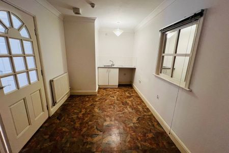 San Juan Court, Eastbourne - Photo 4