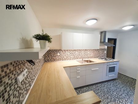 Pronájem domu 76 m², Beroun - Fotografie 3