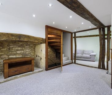Long Street, Tetbury, GL8 - Photo 4