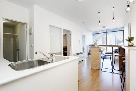 1013/39 Lonsdale Street, Melbourne VIC 3000 - Photo 2