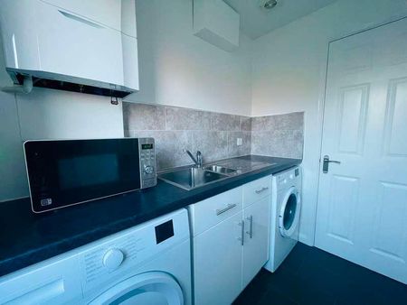 Kestrel Drive, Adwick-le-street, Doncaster, DN6 - Photo 2