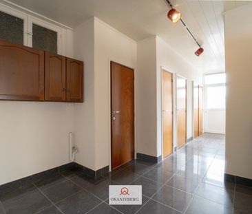 Exclusief en ruim appartement (143 m²) met zicht op het park - Photo 1