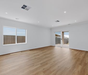 24 Cordyline Street, Mount Duneed VIC 3217 - House For Rent | Domain - Photo 6