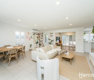 Stunning 3 x 2 Double-Storey Home with Outdoor Entertaining - Photo 4