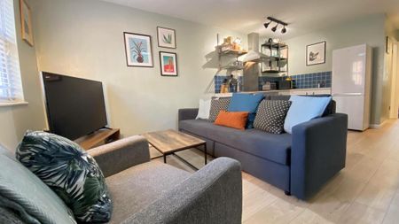 1 bedroom flat to rent - Photo 3