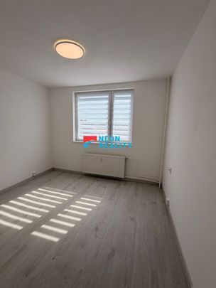 Pronájem bytu 1+1 38 m² - Photo 1