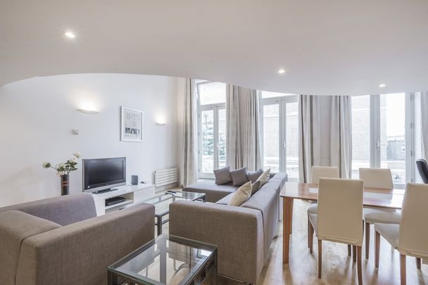 1 bedroom flat to rent - Photo 1