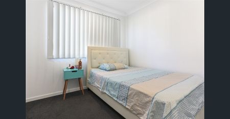Modern 3 bedroom Town-house - Photo 3