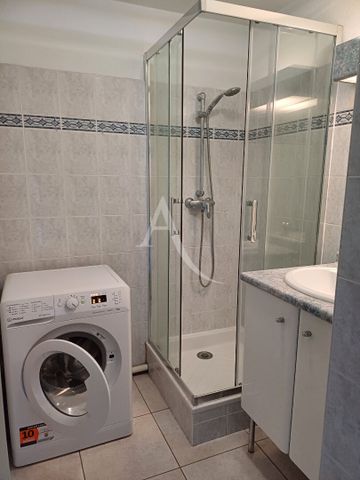 Location Appartement 2 pièces 40m² - Photo 4