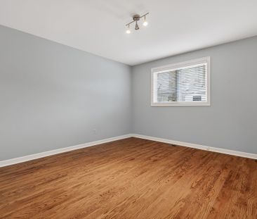 For Lease - 80 Guernsey Drive, Toronto, Ontario - Photo 6
