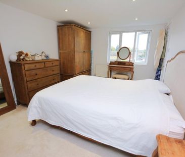 2 bedroom property to rent - Photo 3