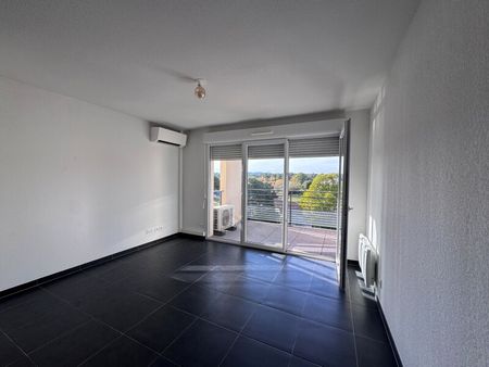 Location Appartement 2 pièces 46m² FREJUS 83600 - Photo 4