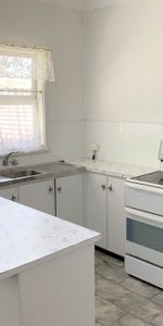 One Bedroom Unit In Prime Location - Photo 3