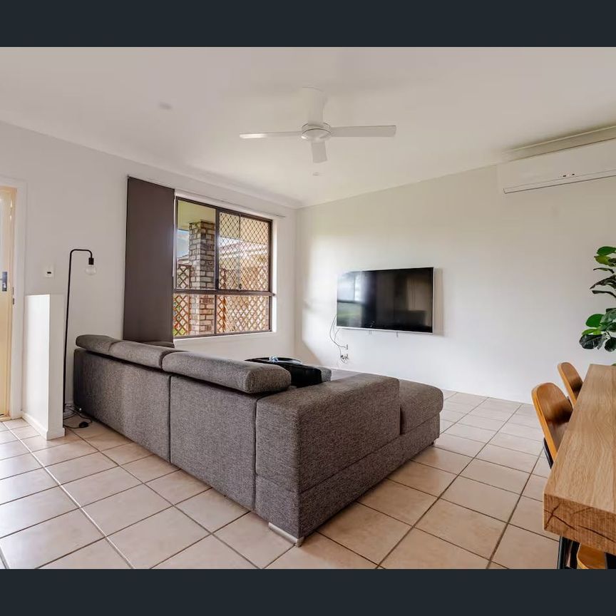Available March 2026 - a 2 Bedroom Retreat in Nerang! - Photo 1