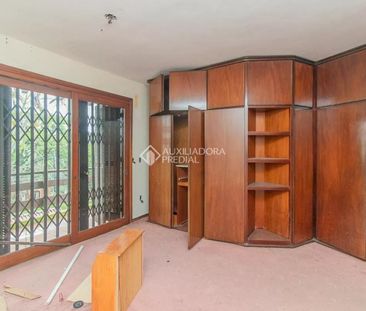 Casa com 4 quartos e 370m² para alugar em Cristal, Porto Alegre. - Foto 2