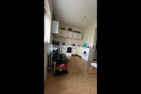 1 Bed Flat, Northbrook Rd, IG1 - Photo 4