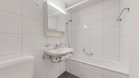 grosse 4.5 Zimmerwohnung in Langental - Foto 3