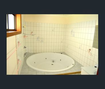 35 Batman Avenue Shepparton - Photo 6