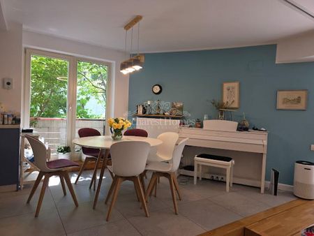 Five Bedroom House with Warm Charm - Domenii - Photo 4