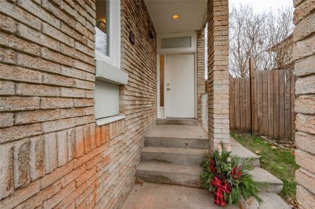 For Lease - 2896 Arvida Circle, Mississauga, Ontario - Photo 4