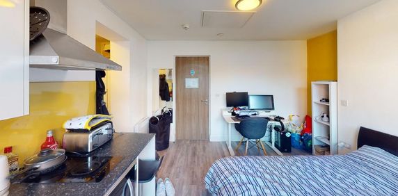 Studio to rent - Photo 2