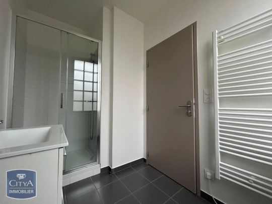 Appartement à louer 3 pièces 74.41m² - Photo 1