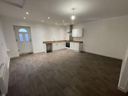 Oswald Road, Scunthorpe - Photo 4