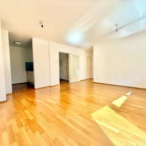 Charmante, helle 2-Zimmer-Wohnung, 65 m² mit Balkon - Photo 2
