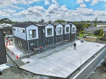 3 x High-Spec New Build Homes In The Heart of Mangere! - Photo 2