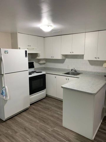 For Lease - 23 Charlemont Crescent, Toronto, Ontario - Photo 3