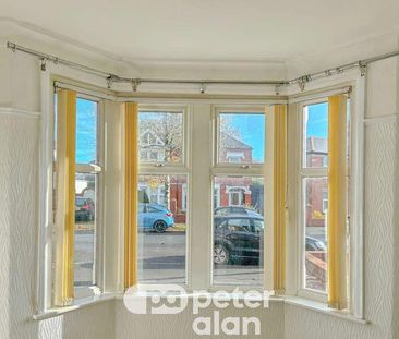 Ton-yr-ywen Avenue, Heath, Cardiff, CF14 - Photo 6