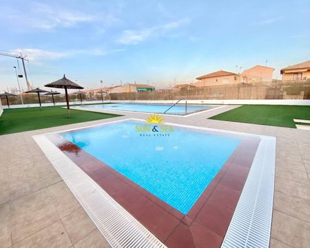2 BEDROOM PENTHOUSE - SANTIAGO DE LA RIBERA - Photo 4