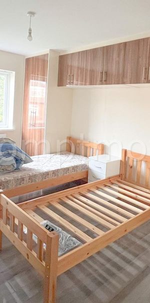 House share to rent - Photo 1