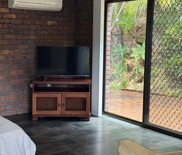 Welcome to 28 Knight Street, Rochedale South – One-Bedroom Studio L... - Photo 5