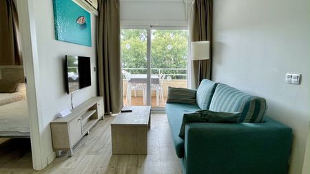 Avinguda de la Costa Brava - Photo 4