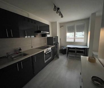 Location Appartement 2 pièces 33m² DECINES CHARPIEU 69150 - Photo 5