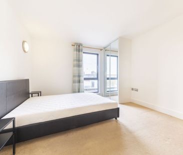 Mercury House, E16, London - Photo 2