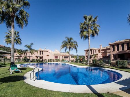 Piso de alquiler en Calle Miguel de Cervantes, 9, Ojén - Photo 5