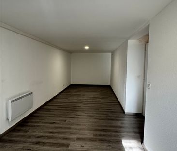 Location Appartement 5 pièces 150m² - Photo 4