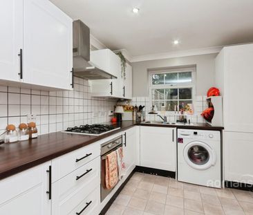 2 bedroom house to rent - Photo 1