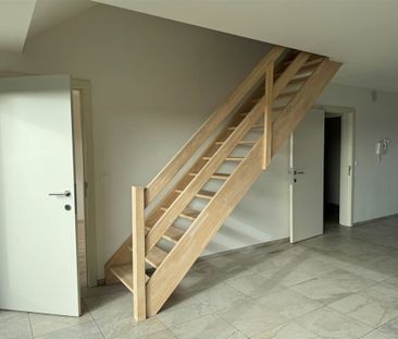 Modern duplexappartement met 2 terrassen, een ondergrondse autostan... - Photo 2