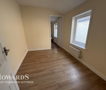 3 bedroom terraced house to rent - Photo 6