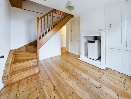 3 bedroom detached house to rent - Photo 3
