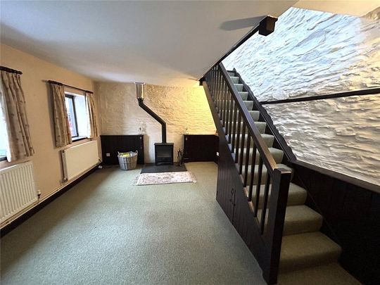 2 bedroom semi-detached house to rent - Photo 1