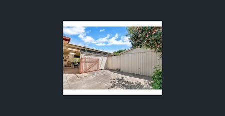 Set to entertain inside and out - Photo 3