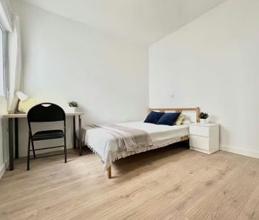 Calle del Conde de Vistahermosa, Madrid, Community of Madrid 28019 - Photo 5