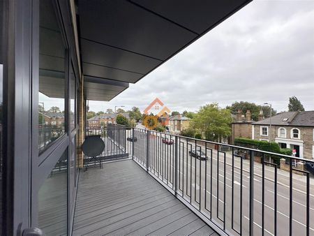 Yorke House, 5 Wheatfield Way, Kingston Upon Thames, KT1 - Photo 3