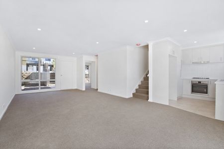 53/20 Gifford Street, Coombs ACT 2611 - Townhouse For Rent | Domain - Photo 5
